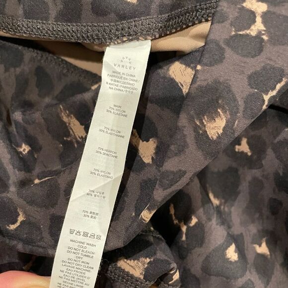 EUC Varley Montero High Waist Cheetah Print Cropped Leggings Sz. S - Picture 7 of 10